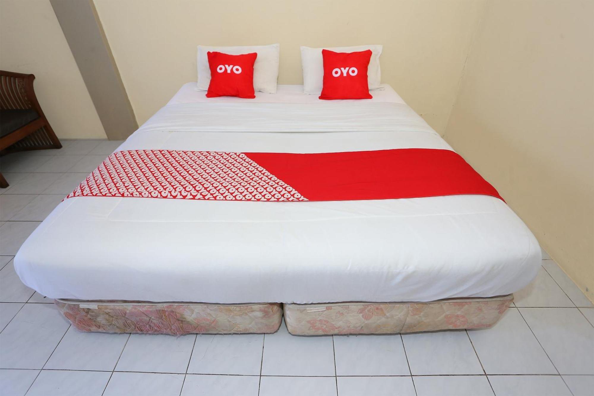 Capital O 93349 Hotel Gondangdia Bogor Ngoại thất bức ảnh
