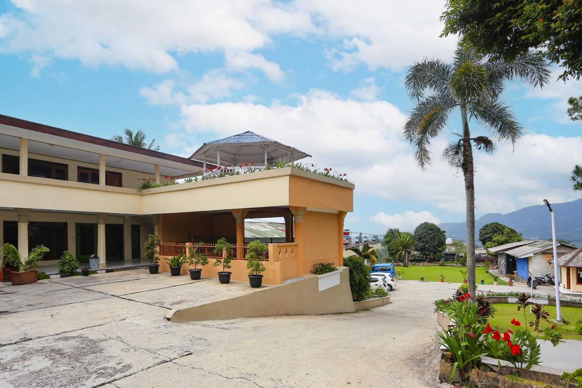 Capital O 93349 Hotel Gondangdia Bogor Ngoại thất bức ảnh